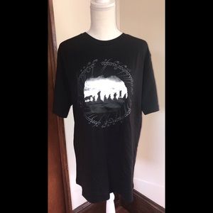 NWT✨ Lord of the Rings T-Shirt (Size: Unisex M)